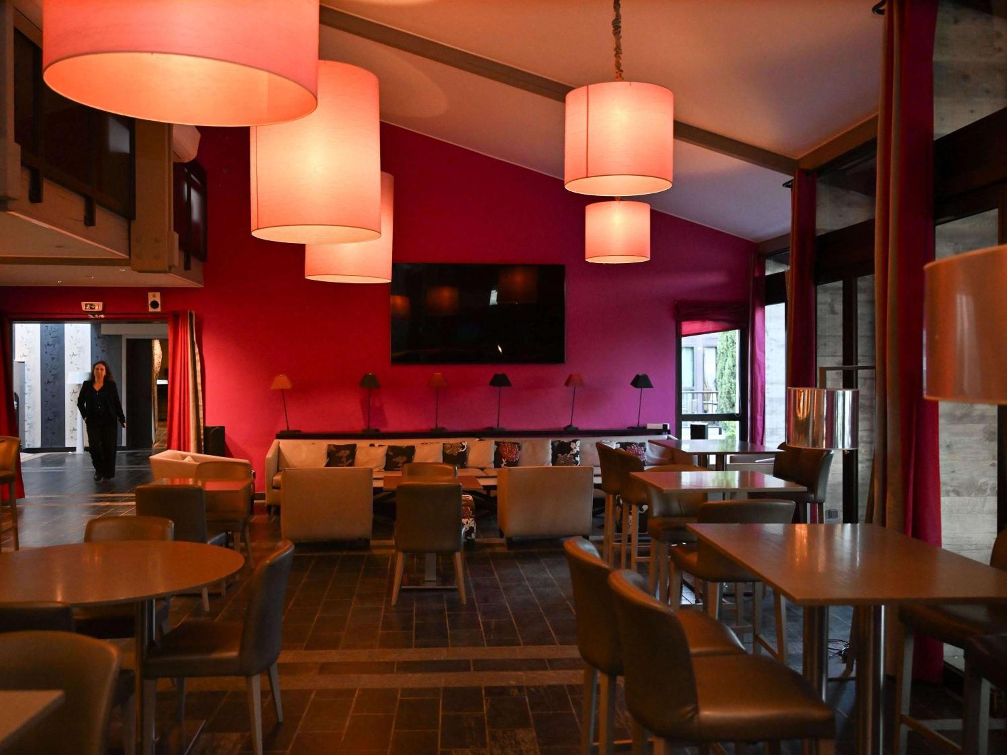 Mercure Brignoles Golf De Barbaroux & Spa Hotel Exterior photo